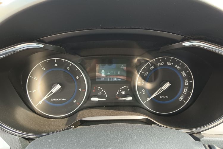 长安 悦翔V7 2017 汽车图片 #16