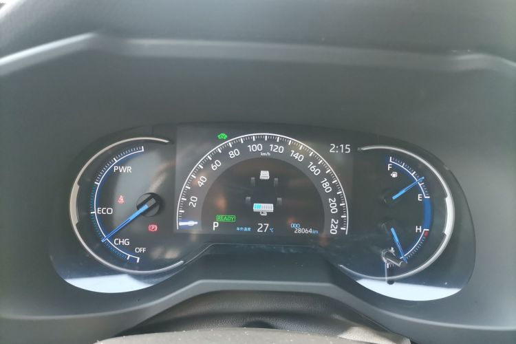 Toyota RAV4 2022 car image #16