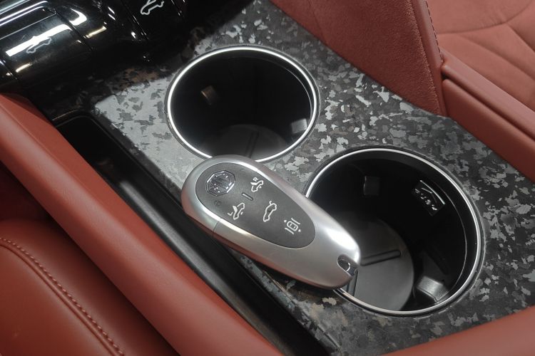 MG Cyberster 2023 car image #16