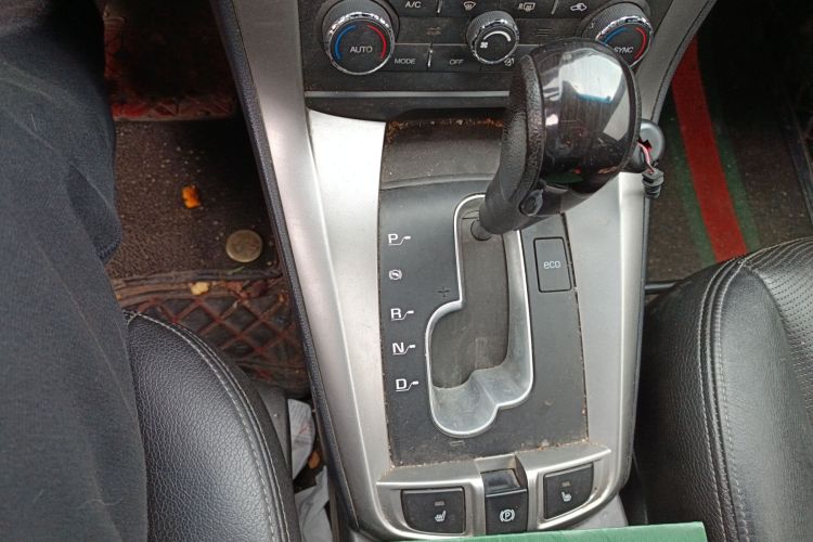 Chevrolet Captiva 2015 #16 Chevrolet Captiva 2015 car image #16
