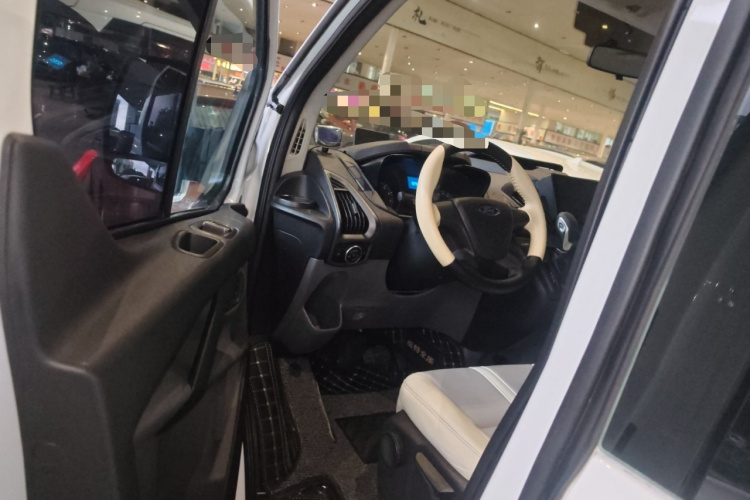 Ford Transit 2019 imagen de coche #16