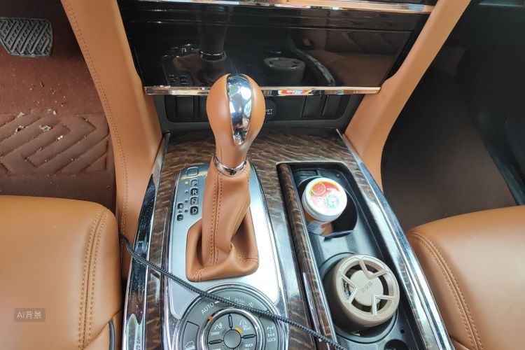 日产 途乐 2018 汽车图片 #16