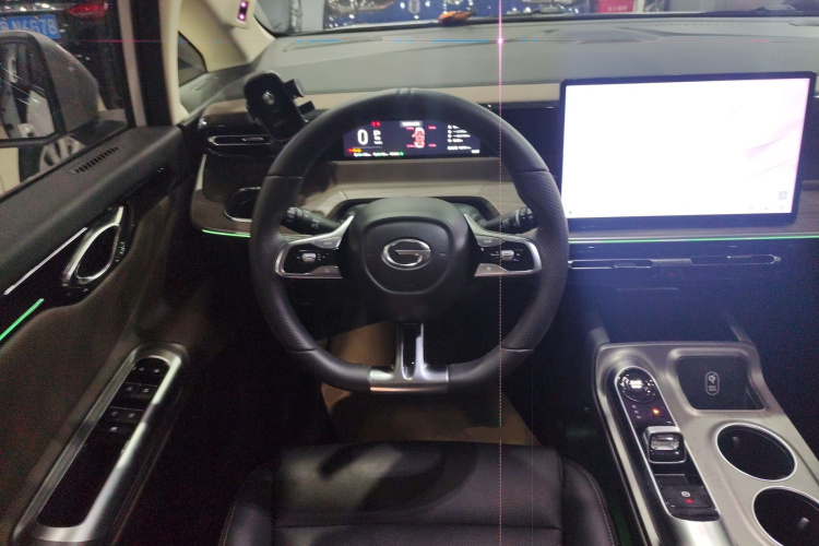 GAC Trumpchi E8 New Energy 2023 car image #16