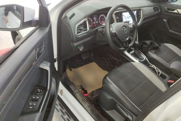 T-Roc 2019 #16 T-Roc 2019 car image #16