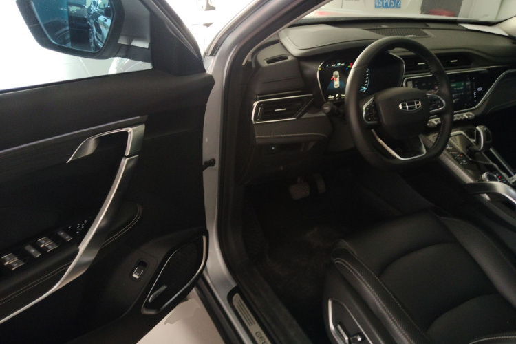 GEELY Boyue 2020 car image #16