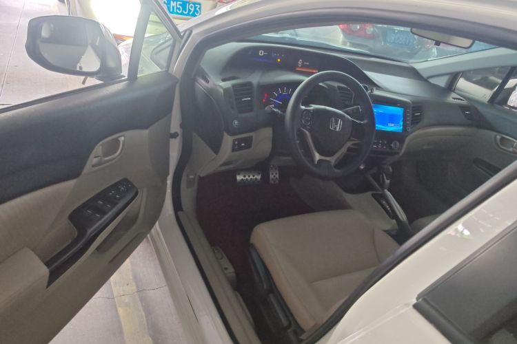 Honda Civic 2016 car image #16