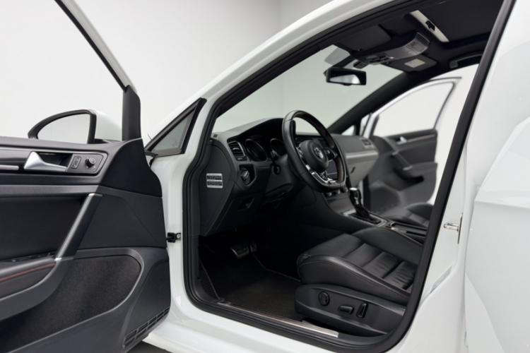 Volkswagen GolfGTI 2017 #16 Volkswagen GolfGTI 2017 car image #16