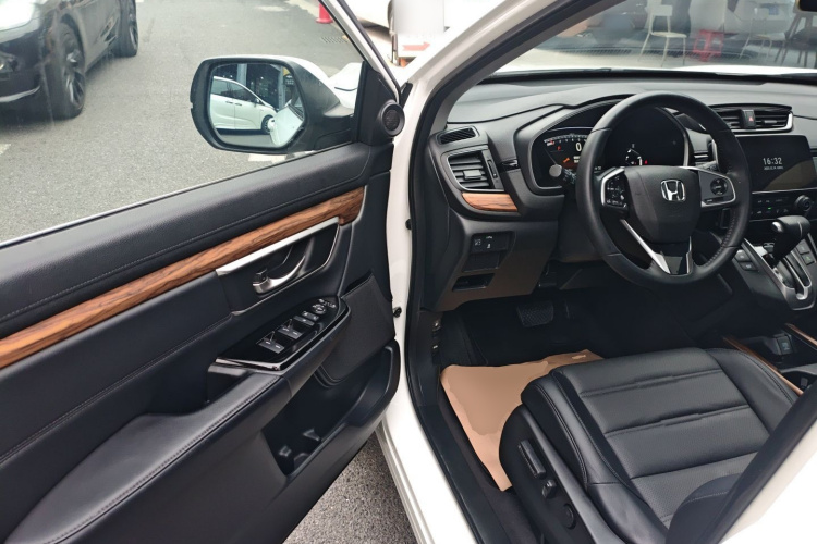 Honda CR-V 2019 #16 Honda CR-V 2019 car image #16