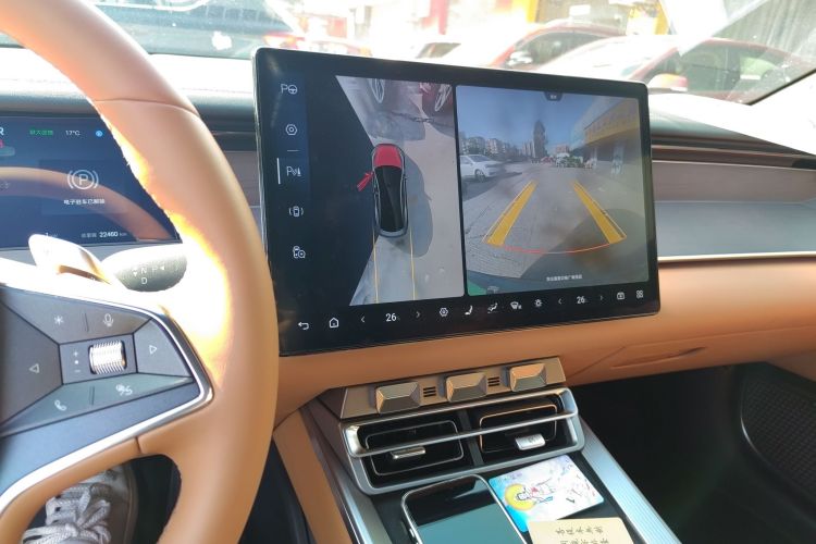 BYD HanL 2025 car image #16