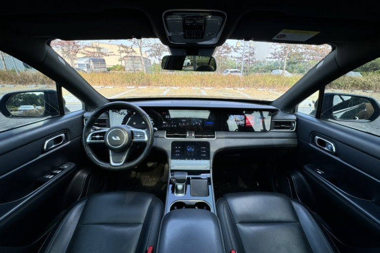 Li One 2022 imagem de carro #16