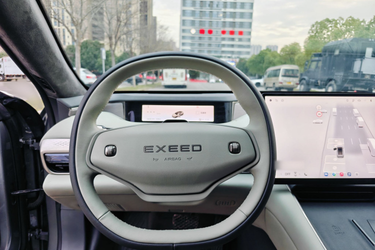 Exceed Stellar Era ES 2024 car image #16