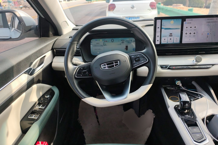 GEELY Emgrand L HiP 2022 #16 GEELY Emgrand L HiP 2022 car image #16