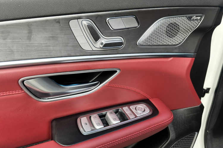 X70 PLUS 2021 imagen de coche #16
