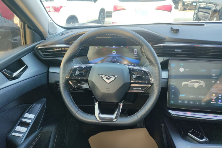 Kaiyi Kunlun New Energy 2025 car image #16