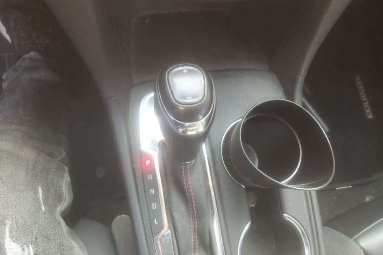 Chevrolet Equinox 2019 #16 Chevrolet Equinox 2019 car image #16