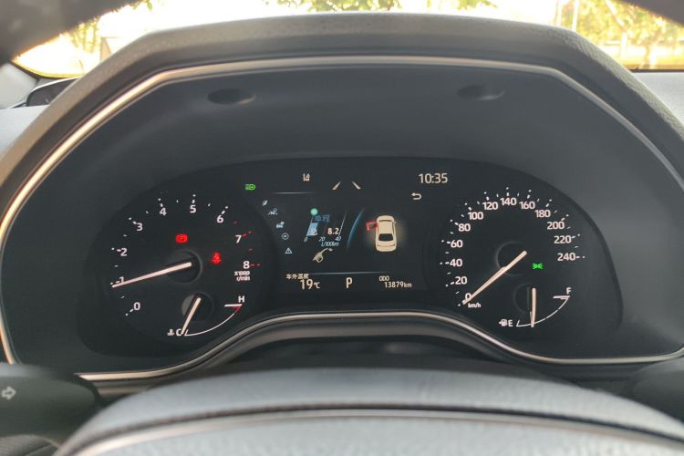 Toyota Avalon 2023 car image #16