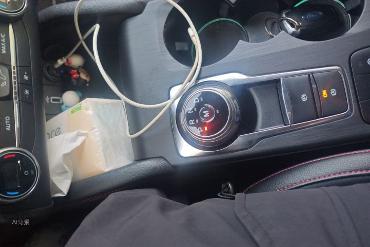 福特 福克斯 2019 汽车图片 #16