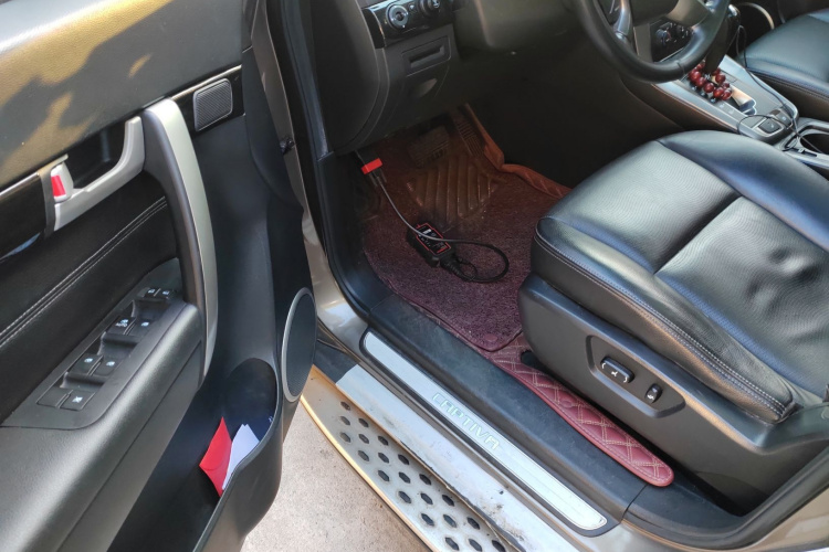 Chevrolet Captiva 2015 #16 Chevrolet Captiva 2015 car image #16