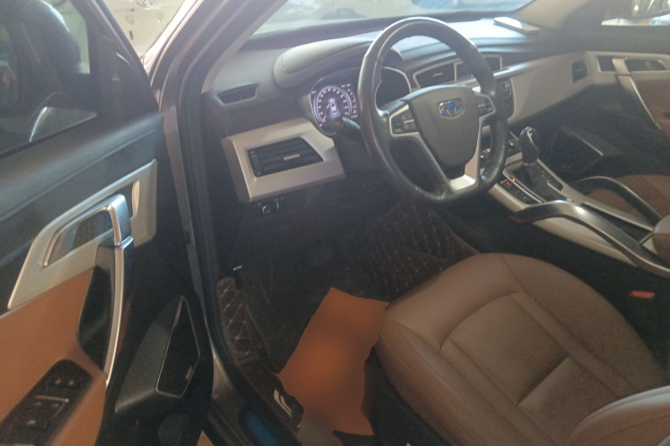 GEELY Boyue 2018 car image #16