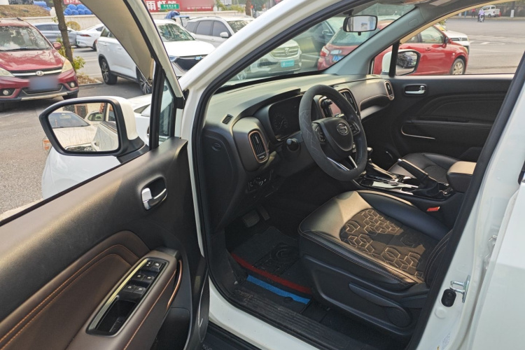 GAC Trumpchi GS3 2020 #16 GAC Trumpchi GS3 2020 car image #16