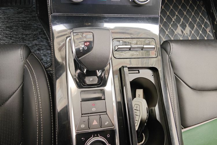 X70 PLUS 2020 #16 X70 PLUS 2020 immagine di auto #16