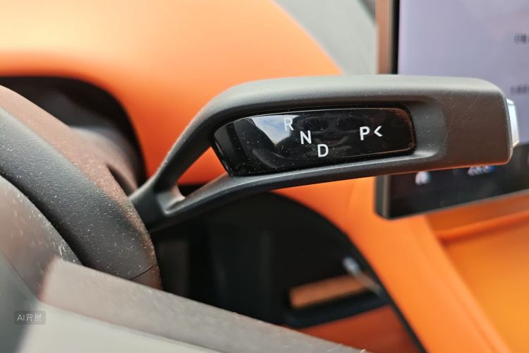 MI YU7 2025 #16 MI YU7 2025 изображение автомобиля #16