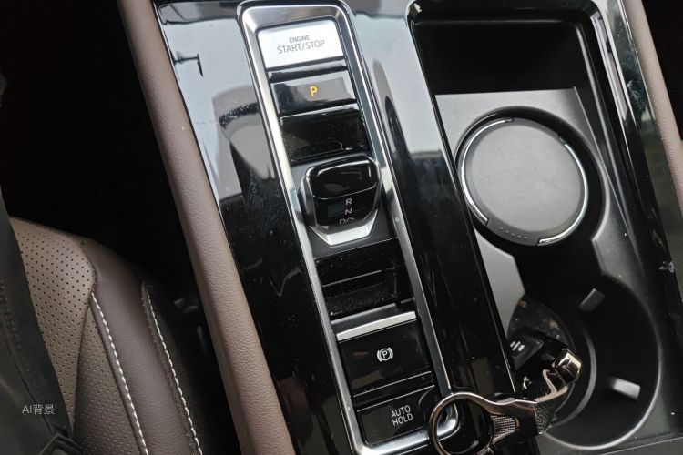 Volkswagen Viloran 2023 car image #16