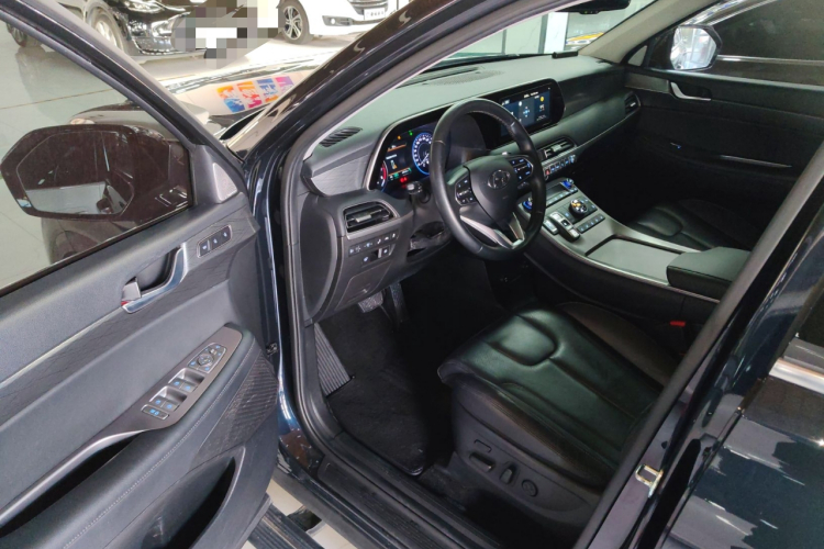 Hyundai Palisade 2021 car image #16