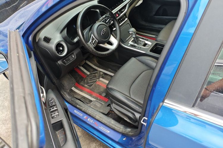Kia K3 2019 #16 Kia K3 2019 car image #16