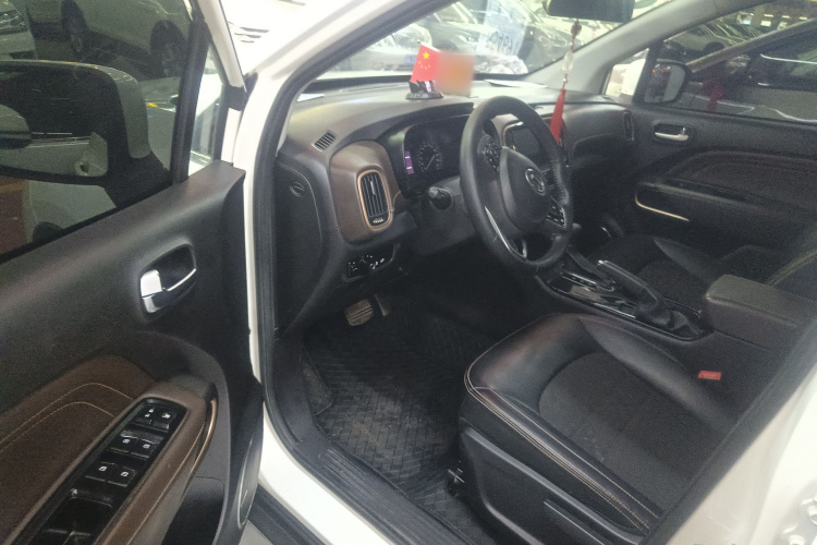 GAC Trumpchi GS3 2020 #16 GAC Trumpchi GS3 2020 immagine di auto #16