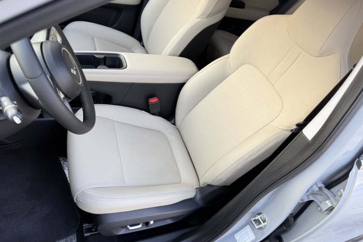 五菱汽车 五菱缤果PLUS 2025 汽车图片 #16