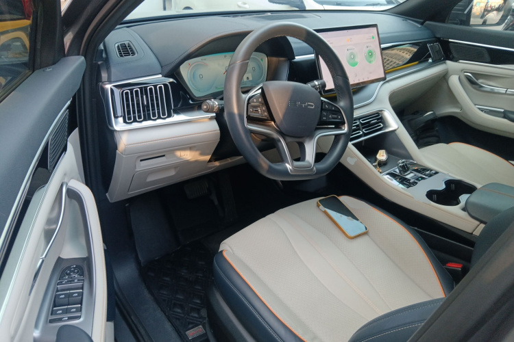 BYD Song Plus New Energy 2024 car image #16