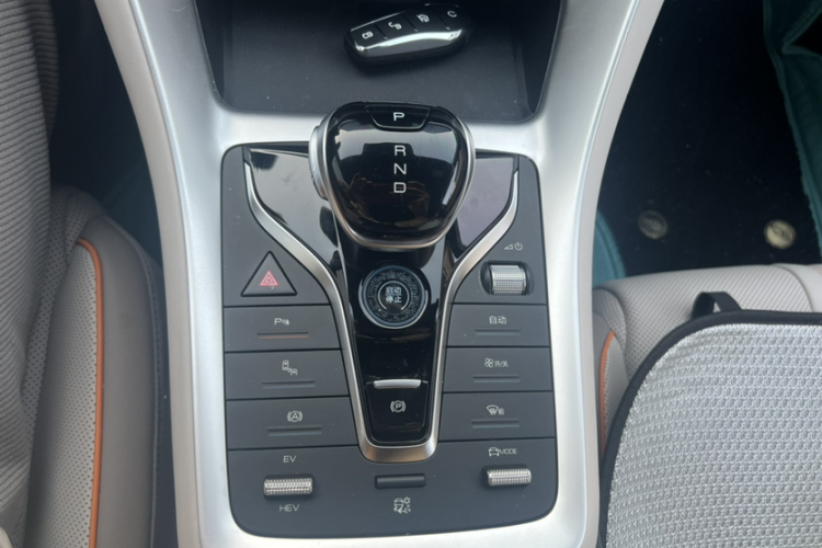 BYD Song Pro New Energy 2023 car image #16