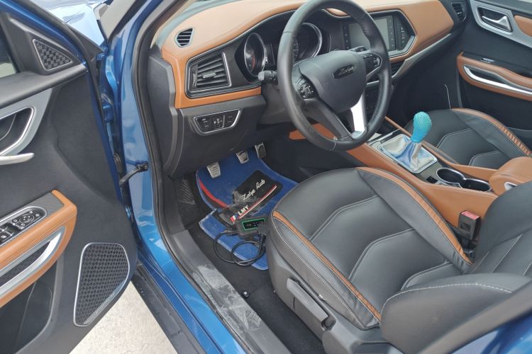 众泰 众泰T300 2018 汽车图片 #16