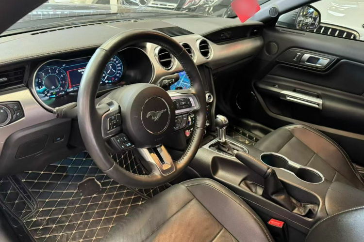 Ford Mustang 2020 car image #16