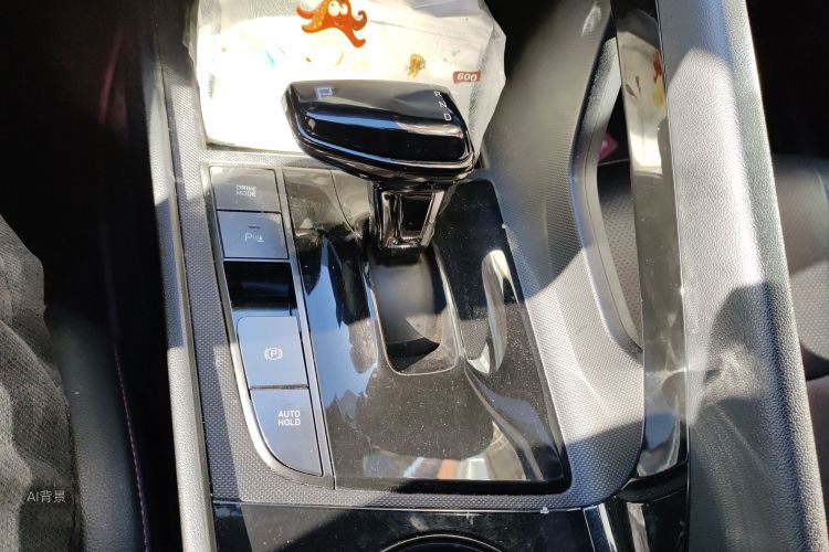 Hyundai Elantra 2022 car image #16