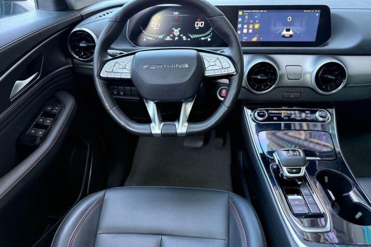Forthing T5 EVO 2021 car image #16