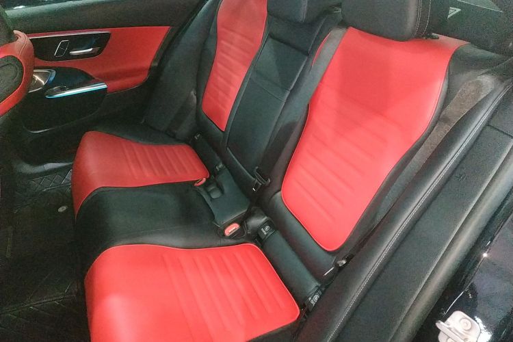 Mercedes-Benz C AMG 2024 immagine di auto #16