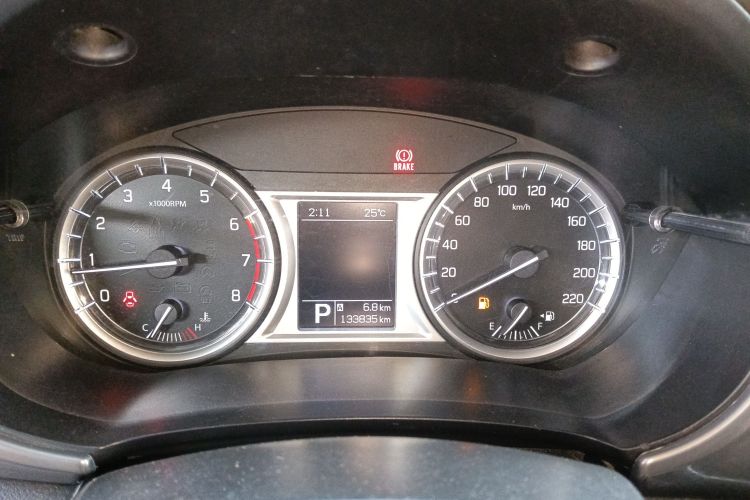 Suzuki Vitara 2016 image de voiture #16