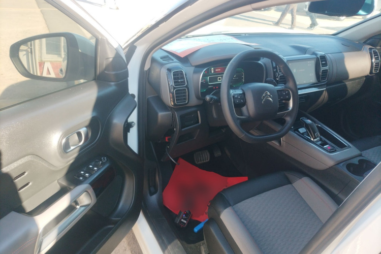 Citroen C5 AIRCROSS 2018 car image #16