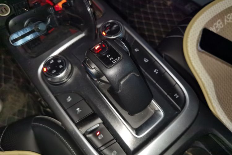 Tank 300 2021 #16 Tank 300 2021 car image #16