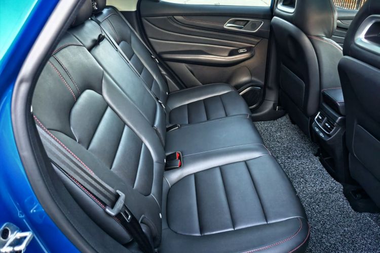 MG HS 2021 car image #16