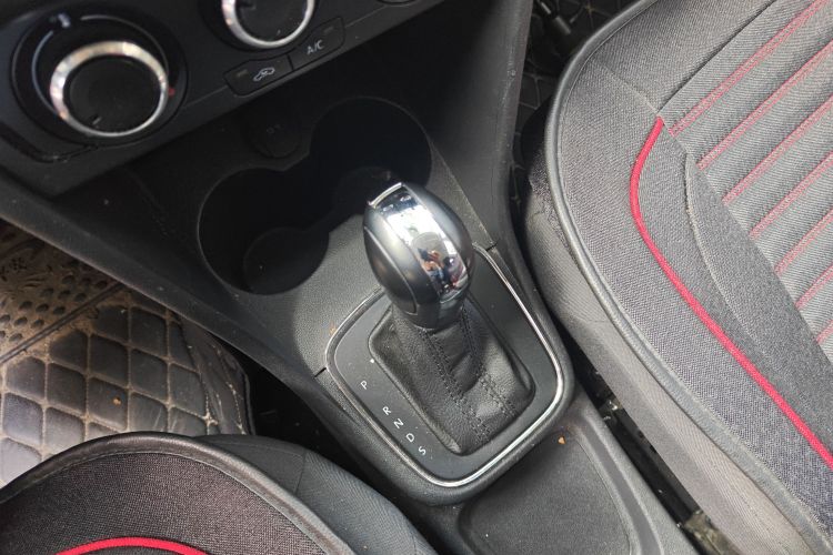 Polo 2016 #16 Polo 2016 car image #16