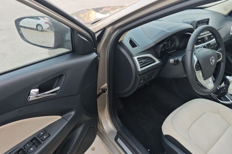 Changan Alsvin V7 2017 #16 Changan Alsvin V7 2017 car image #16
