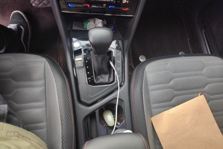 Volkswagen Tiguan X 2020 #16 Volkswagen Tiguan X 2020 صورة سيارة #16