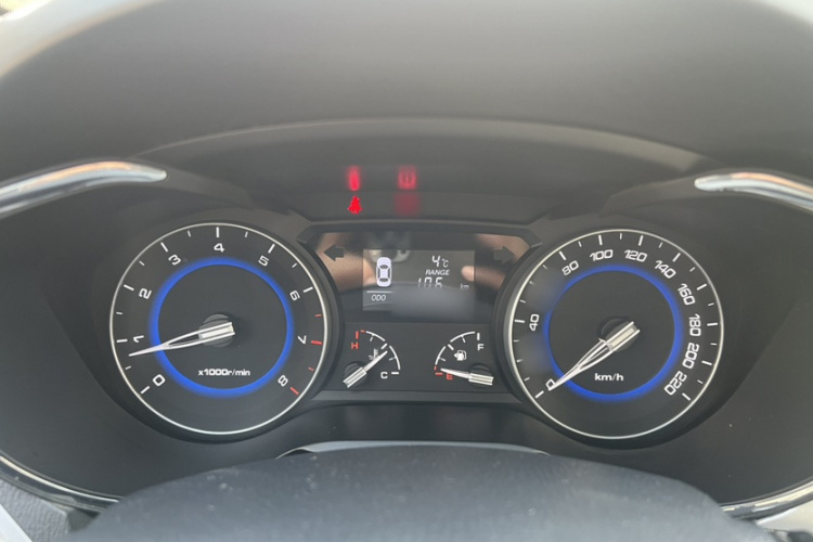 Changan Alsvin V7 2016 #16 Changan Alsvin V7 2016 car image #16