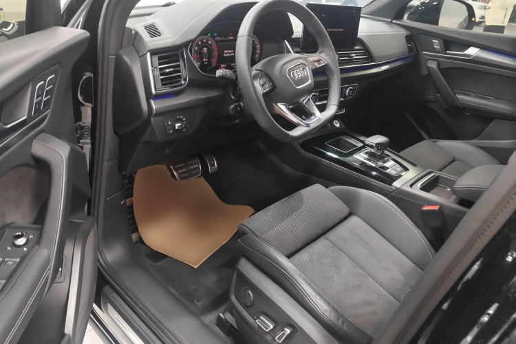 Audi Q5L Sportback 2023 #16 Audi Q5L Sportback 2023 car image #16