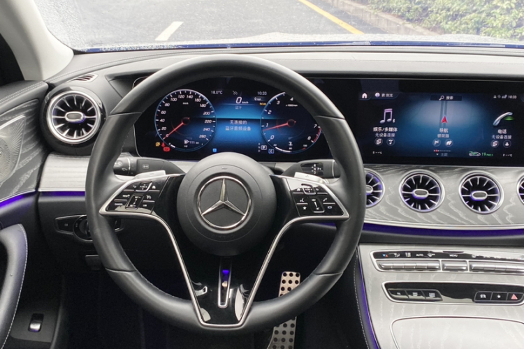 Mercedes-Benz CLS Class 2024 immagine di auto #16