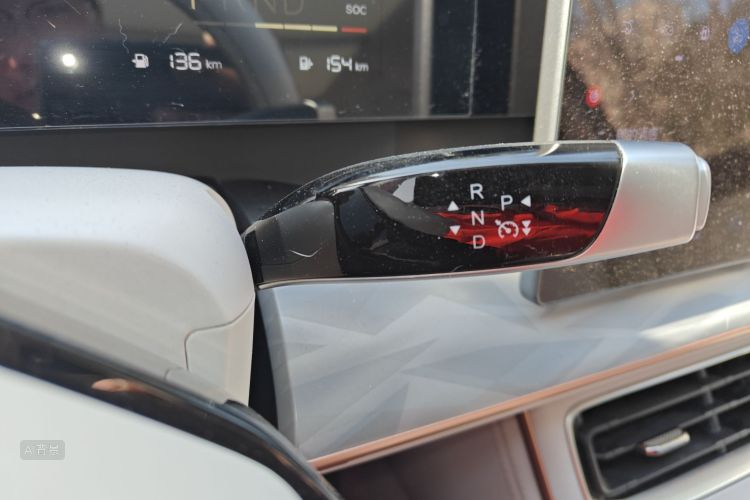 Neta L 2024 #16 Neta L 2024 изображение автомобиля #16