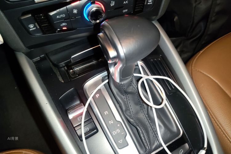 Audi Q5 2015 #16 Audi Q5 2015 car image #16